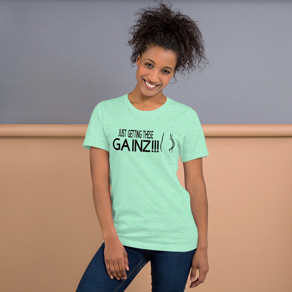 Womens Gainz Short-Sleeve Unisex T-Shirt